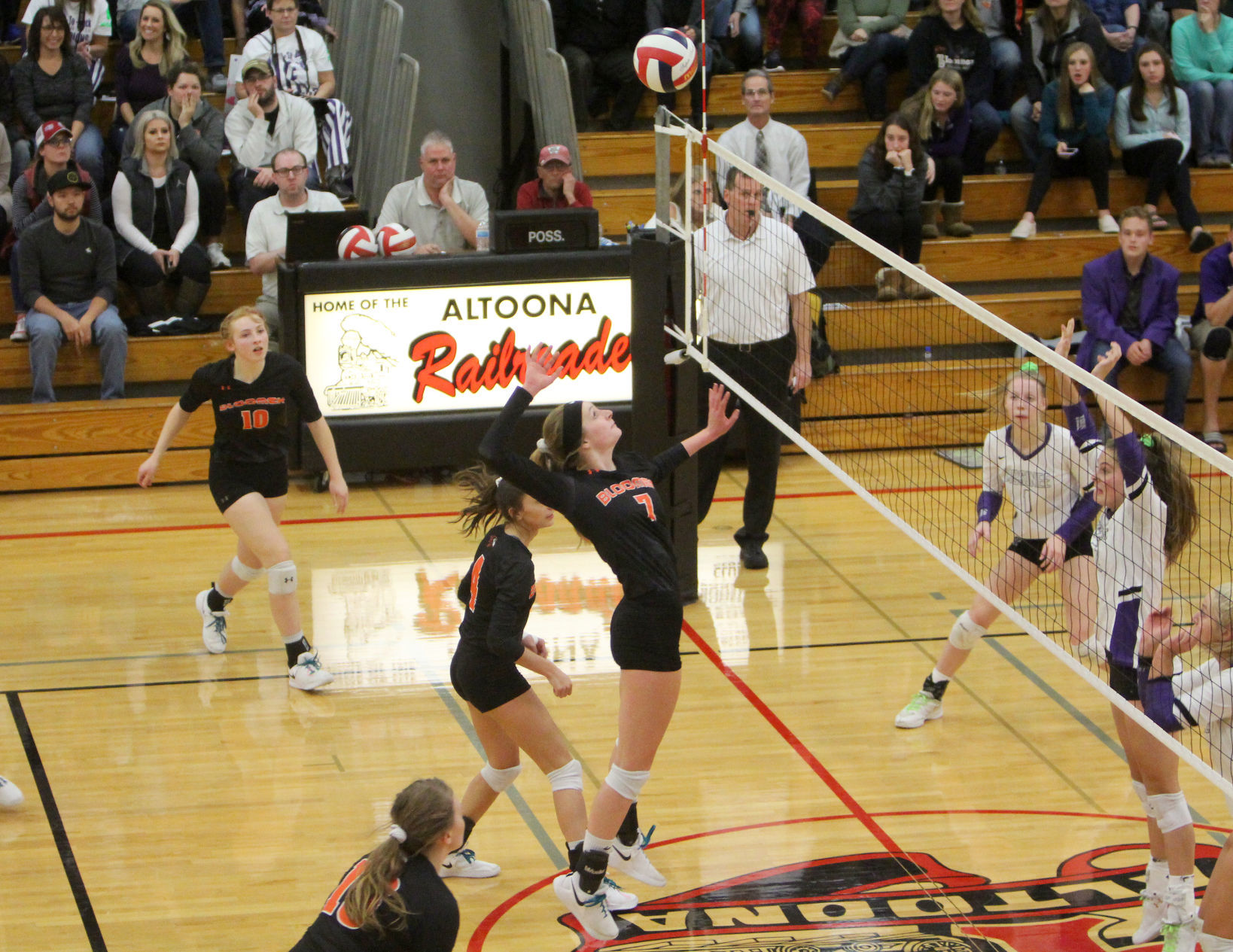 Bloomer volleyball vs Mosinee 10-27-18